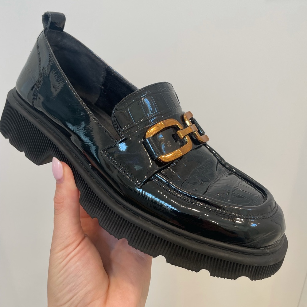 Chunky Loafers with Gold Buckel